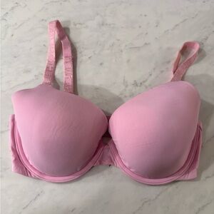Victoria’s Secret Pink Everyday T-Shirt Bra